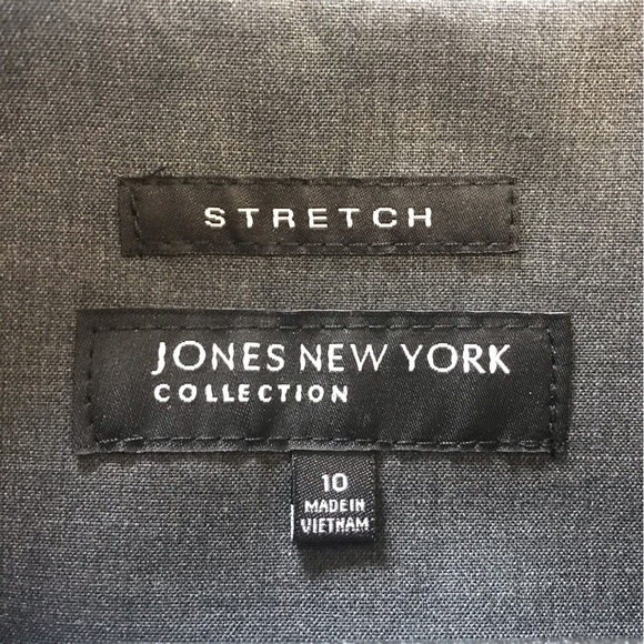 NWT Jones New York charcoal gray, lined, pencil skirt. Size 10. Dry clean only. - Picture 9 of 14